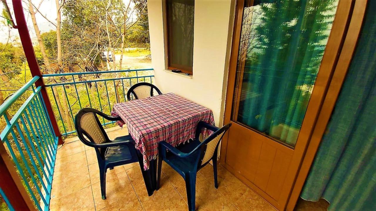 Ramo'S Cozy Beachside Haven With Panoramic Views - 1St Vlore Luaran gambar