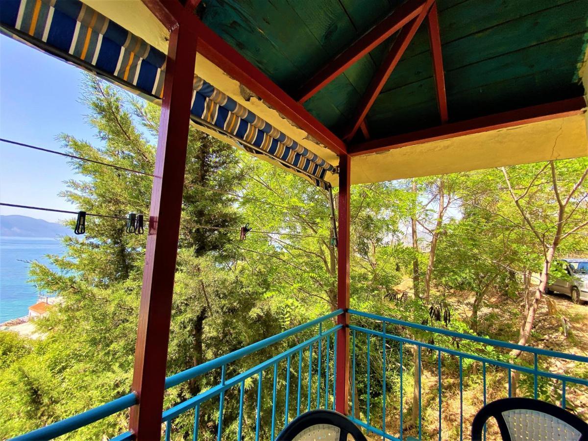 Ramo'S Cozy Beachside Haven With Panoramic Views - 1St Vlore Luaran gambar